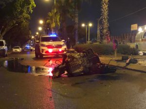 תיעוד: פגע וברח בכביש י-ם- תל אביב; פצוע קשה ומצוד אחר הפוגע