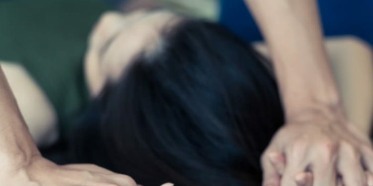 חבורת נערים בדרום העיר חשודים שבמשך חודשים ביצעו עבירות מין בבת 12