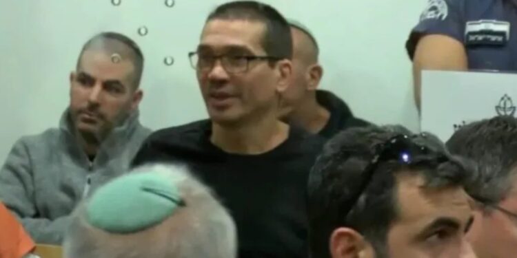 כך התנהל ארגון הבטים של יעקב שמעון- "עקא" ועד המדינה ב'פרשה 1131' – "משקפיים"