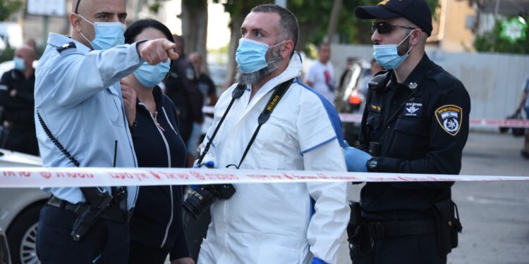 צעיר שהופצו עליו שמועות על מעורבותו ברצח אחר נורה למוות בכפר קאסם