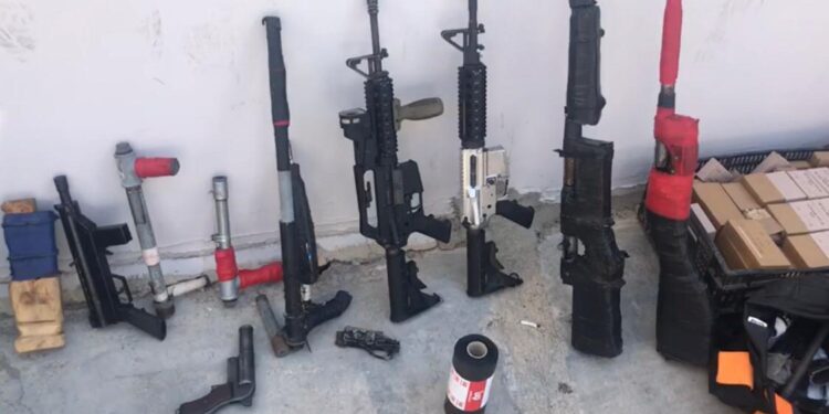 בונקר הנשק של תושב ירכא: החזיק 10 כלי נשק, רימונים, מטעני חבלה ו- 10,000 כדורי תחמושת