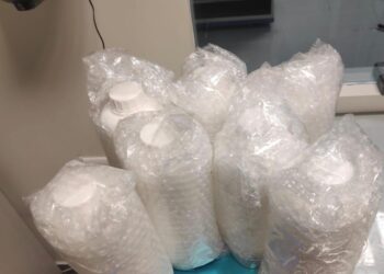 ד"ר למטמטיקה מגבעתיים הקים מעבדה לייצור 'סם אונס' בביתו: ייבא 9 ליטר סם מסין