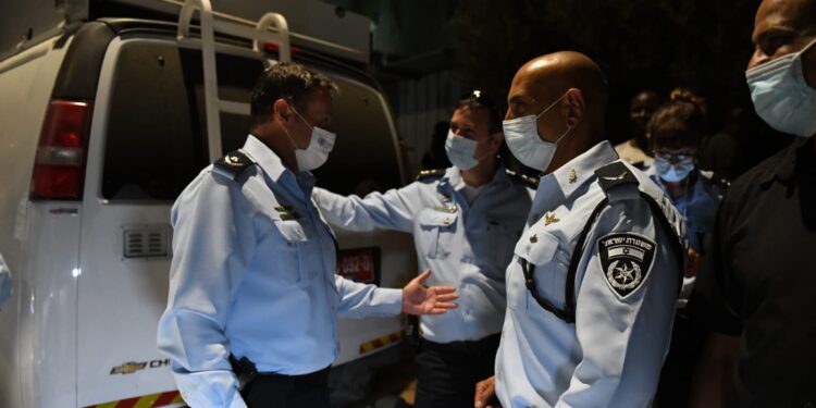 חשד לרצח ברהט: אישה בשנות ה- 30 לחייה נורתה למוות בראשה