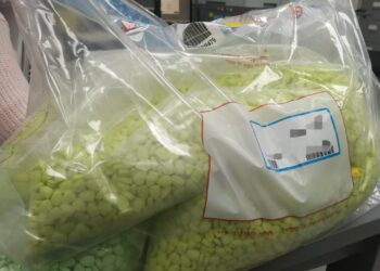 הוסגר להולנד תושב הצפון שהורשע על מעורבותו בעסקת סמים ענקית חובקת עולם