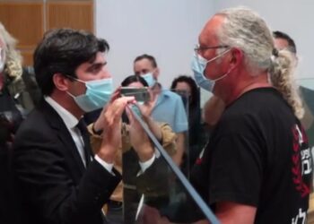 נדחתה בקשת המשטרה להאריך את מעצרו של אריה שיף מערד שירה בפורץ לרכבו