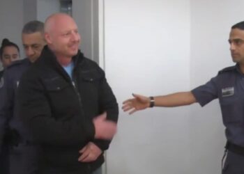 רכז מודיעין ממשטרת חיפה סייע לבעלי בתי בושת בתמורה לשוחד ונדון למאסר