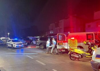 מוכר למשטרה בן 30 נדקר למוות בקרית עקרון: הנסיבות נבדקות