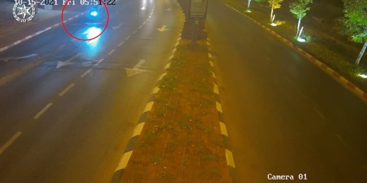 WHEN YOU HAVE TO SHOT SHOT- DON'T TALK- התכתובת  ששלח רוצחו של אלדד פרי