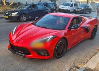 תיעוד: רכבי היוקרה שהחרימה המשטרה בפשיטה אצל חייבים בהוצאה לפועל בנצרת