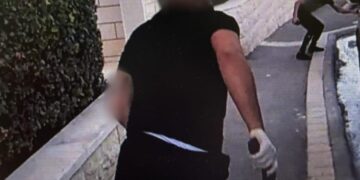 כנופיית שודדי ביטקויין יואשמו שביקשו למכור מטבעות דיגיטליים ושדדו מזומן באיומי אקדח