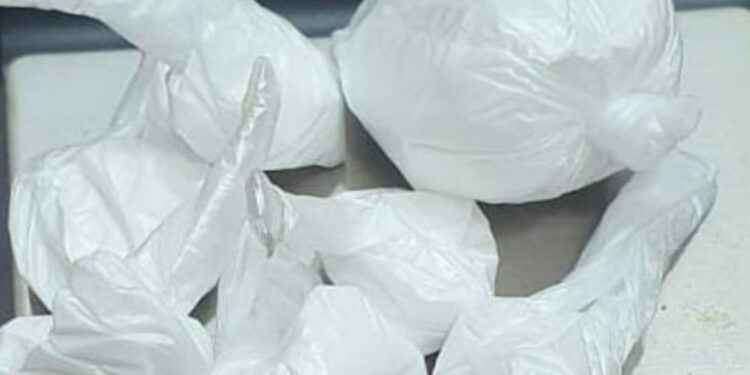 תושב יפו בלע קוקאין והרואין ונעצר בכוונה כדי לסחור בסמים במעצרו