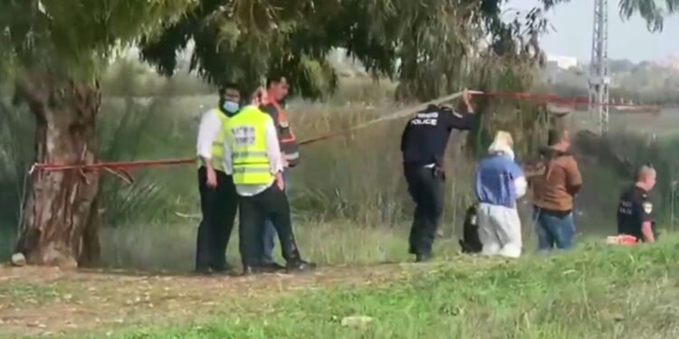חשד לרצח בת״א: גופת אדם חרוכה נמצאה בפארק דרום