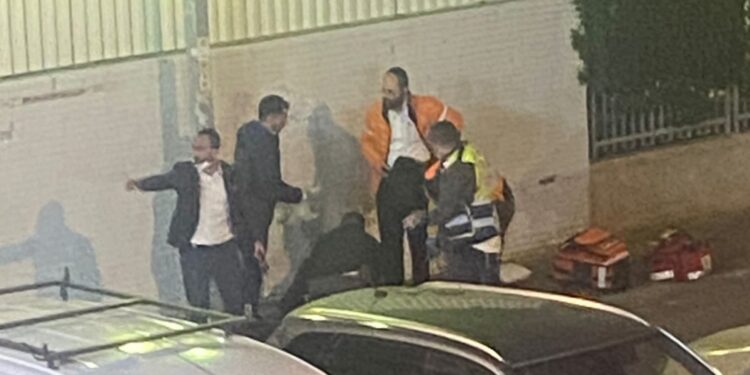 צעיר בן 25 נפצע קשה מדקירות ברובע ח' באשדוד