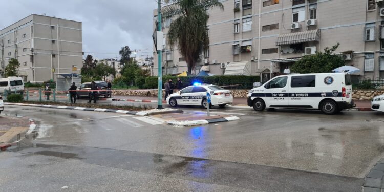 צעיר בשנות ה- 20 לחייו המתגורר בבת ים נדקר למוות ברח' צה"ל ברמלה