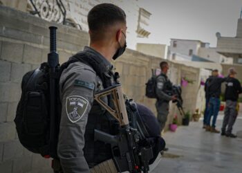 212 עצורים במבצע משטרתי ענק: חשודים בהחזקת אמצעי לחימה