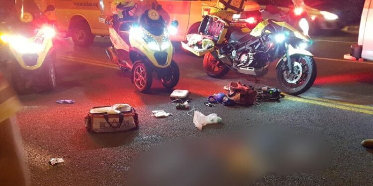 שני גברים נפצעו קשה וקל מירי: פונו הלילה מדירה ברחוב 'אביתור' ברמת גן