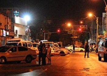 בצל האלימות הגוברת: צעיר ממודיעין מואשם בדריסת מאבטחים של "האומן 17" בת"א