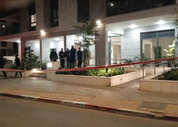 הלילה באור יהודה: שוב נורו יריות לעבר בניין בעיר – ללא נפגעים