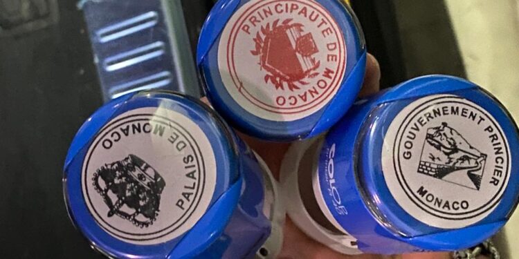 חשוד מנתניה שניסה להונות שגרירים ונציג באירופה: התחזה למזכ"ל ארמון