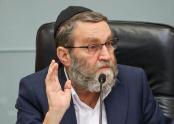 אישום: איים על חה"כ גפני: "הרצח שלך הוא רק עניין של זמן":