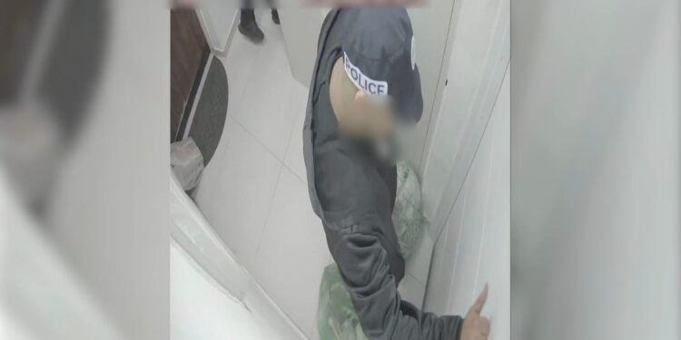 תיעוד: התחזה לבלש וירה בקורבן לעיני ילדיו- פוענח ניסיון חיסול בבת ים