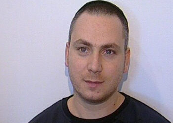 מזל טוב: רוצח עם 4 מאסרי עולם מתחתן שוב בכלא בעוד שבוע