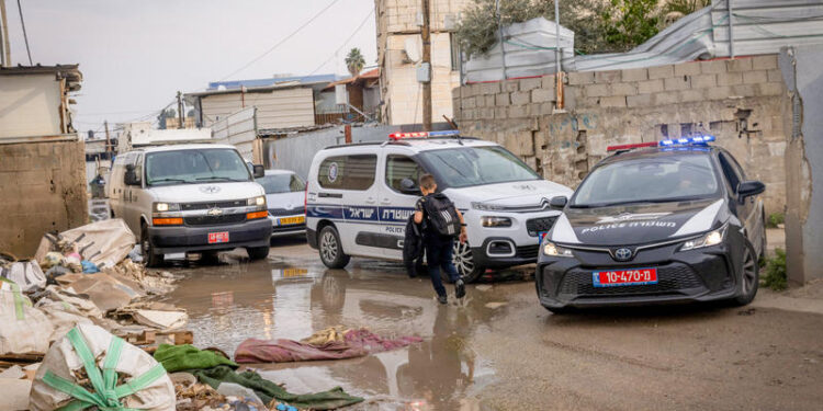 לוד. נעצרו לפני ביצוע הפשע צילום: פלאש 90