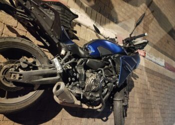 האופנוע שנגנב וננטש על כביש 4