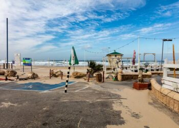 חוף ראשון לציון. זירת הפשע