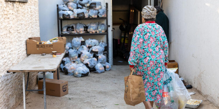 קשישה (למצולמת אין קשר לכתבה) צילום: פלאש 90