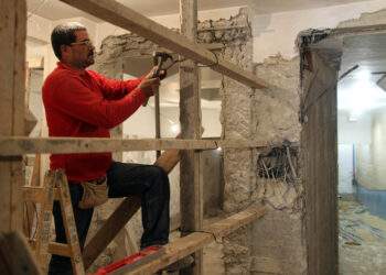 עבודות שיפוץ (למצולם אין קשר לכתבה) צילום: פלאש 90